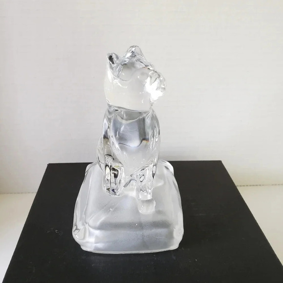 Vtg,Crystal D'arques,Lead Crystal Cat  on a Frosted Bed. - Picture 4 of 8